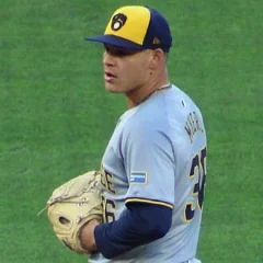 Tobias Myers height profile photo