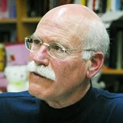 Tobias Wolff height profile photo