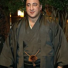 Tochinoshin Tsuyoshi height profile photo