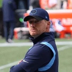 Todd Downing height profile photo