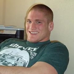 Todd Duffee height profile photo