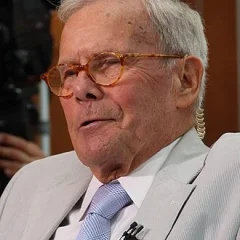 Tom Brokaw height profile photo