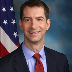 Tom Cotton height profile photo
