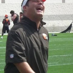 Tom Heckert Jr. height profile photo