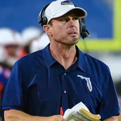 Tom Herman height profile photo