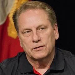Tom Izzo height profile photo