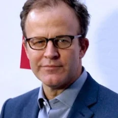 Tom McCarthy (director) height profile photo