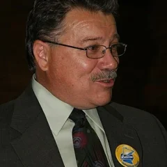 Tom Rukavina height profile photo