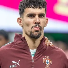 Tomás Araújo height profile photo