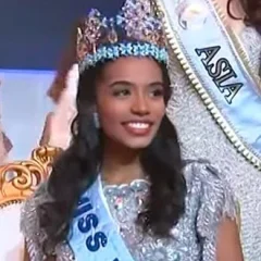 Toni-Ann Singh height profile photo