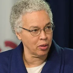 Toni Preckwinkle height profile photo