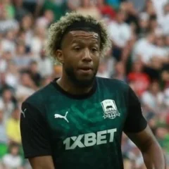 Tonny Vilhena height profile photo