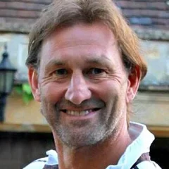 Tony Adams height profile photo