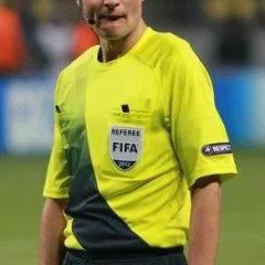 Tony Chapron height profile photo