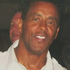 Tony Dorsett height profile photo
