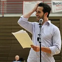 Tony Reali height profile photo