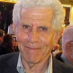 Tony Roberts (actor) height profile photo