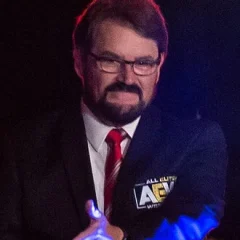 Tony Schiavone height profile photo