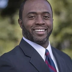 Tony Thurmond height profile photo