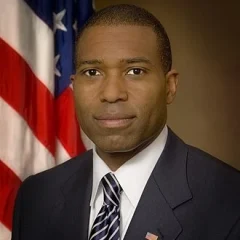 Tony West (attorney) height profile photo