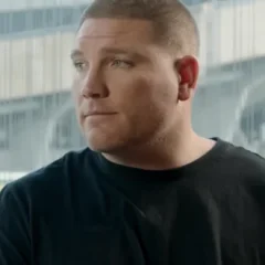 Tosh Lupoi height profile photo