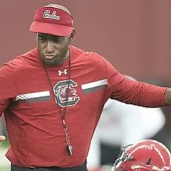 Travaris Robinson height profile photo