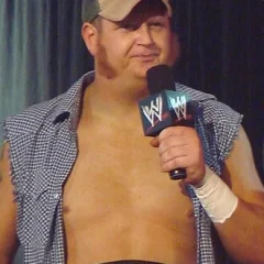 Trevor Murdoch height profile photo