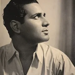 Trilok Kapoor height profile photo
