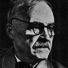 Tudor Arghezi height profile photo