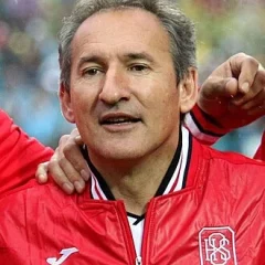 Txiki Begiristain height profile photo