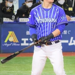 Tyler Austin height profile photo