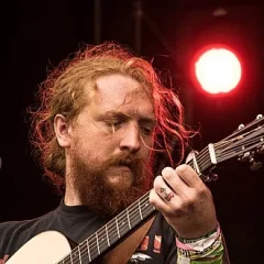 Tyler Childers height profile photo
