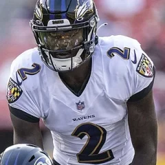Tyler Huntley height profile photo