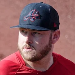 Tyler Matzek height profile photo
