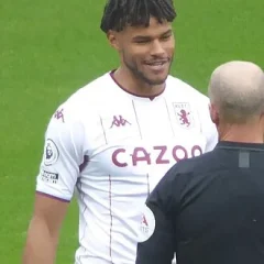 Tyrone Mings height profile photo