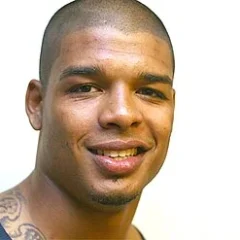 Tyrone Spong height profile photo