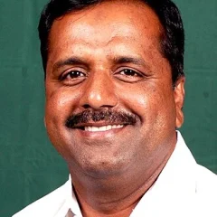 U. T. Khader height profile photo