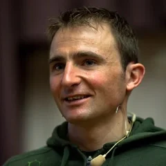 Ueli Steck height profile photo