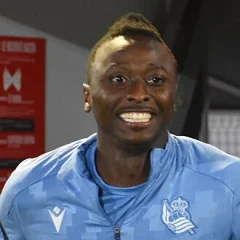 Umar Sadiq height profile photo