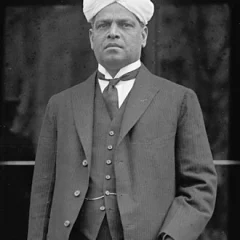 V. S. Srinivasa Sastri height profile photo