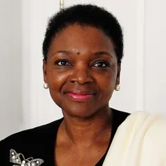 Valerie Amos, Baroness Amos height profile photo