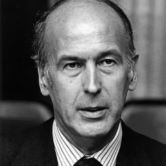 Valéry Giscard d'Estaing height profile photo