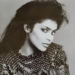 Vanity (singer) height profile photo