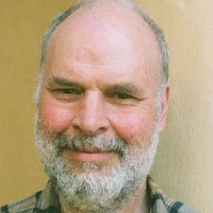 Vaughan Jones height profile photo