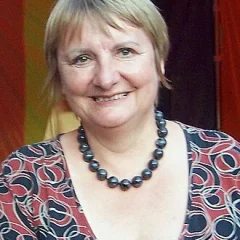 Vera Lengsfeld height profile photo