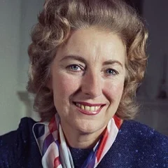 Vera Lynn height profile photo