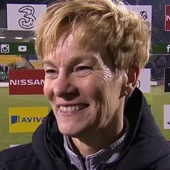 Vera Pauw height profile photo