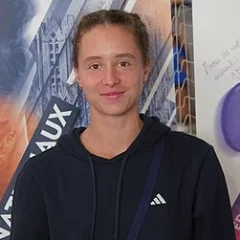 Veronika Podrez height profile photo