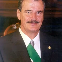Vicente Fox height profile photo