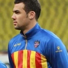 Vicente Iborra height profile photo